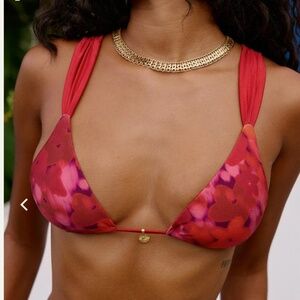 Bydee Cyprus Top in Floresta